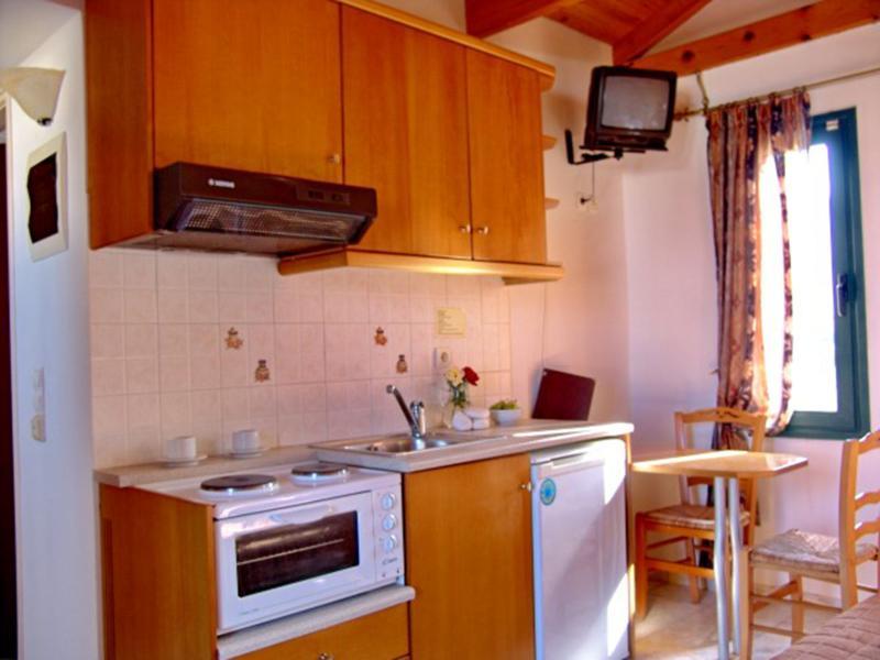 Irida Apartments Malia By Estia ภายนอก รูปภาพ
